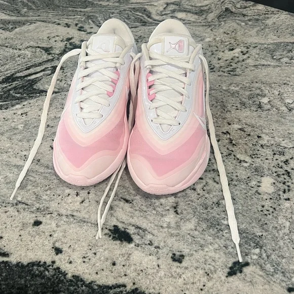 Nike A’One Women’s basketball shoes Wht/Prfct Pnk/Prism Pnk - Picture 4 of 8